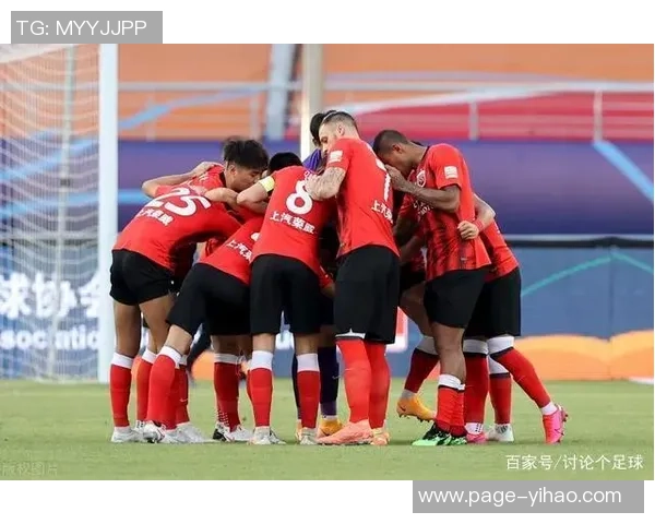 上海足球队阵地战体系解析与战术创新探讨