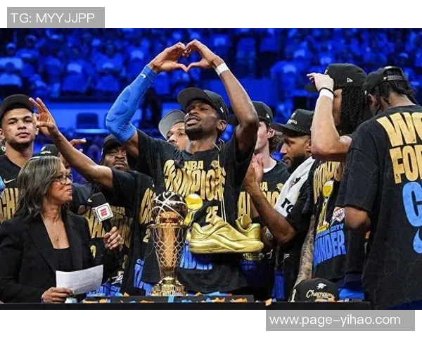 勇士破纪录奢侈税支出19亿美元成功争夺附加赛资格 勇士破纪录奢侈税支出19亿美元成功争夺附加赛资格